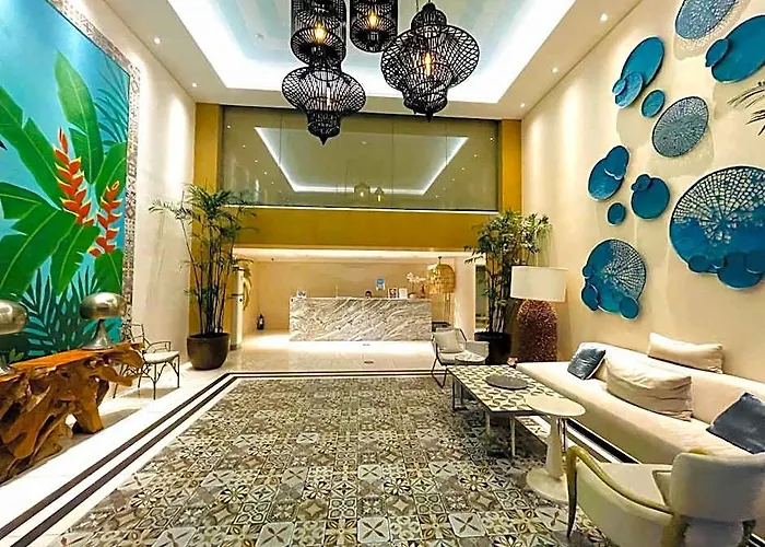 Bahamas Azure Residences - Airport 5* 마닐라