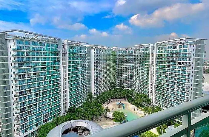 Bahamas Azure Residences - Airport