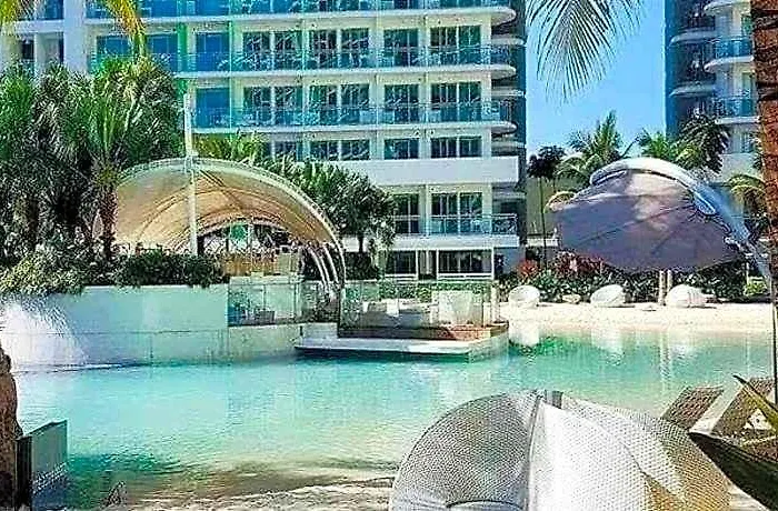Bahamas Azure Residences - Airport 호텔 마닐라